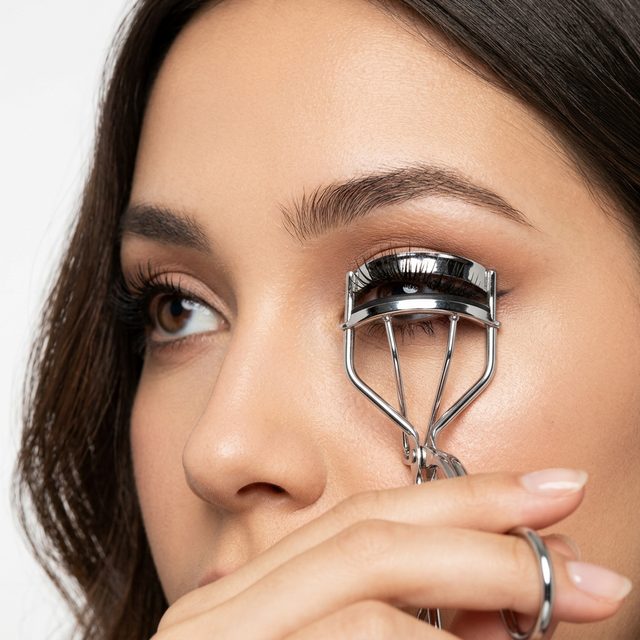 Best Eyelash Curlers: Tested Picks for Every Eye Shape