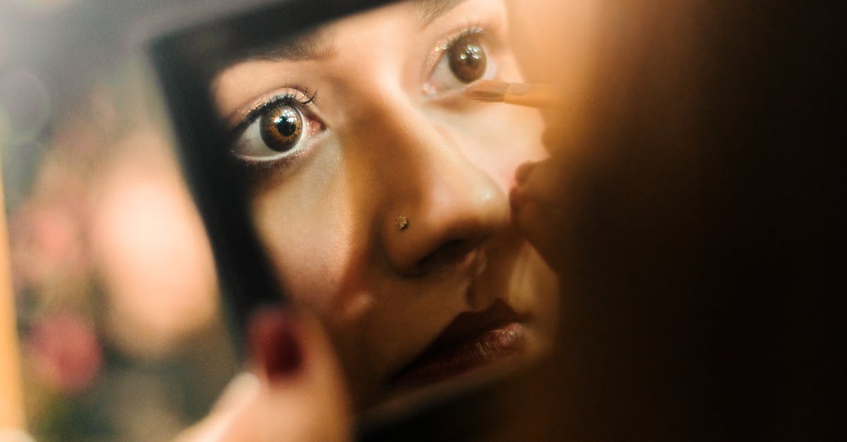 Fox Eye and Siren Eye Tutorial: How to Get the Lifted, Almond-Shaped Look